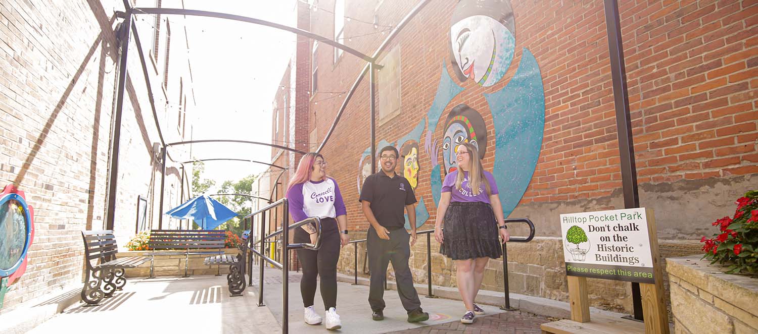 Uptown Mount Vernon's pocket park between historic buildings