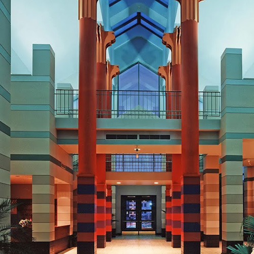 The lobby of the Cedar Rapids Museum of Art